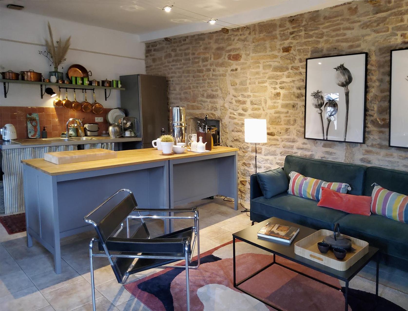 Bed and breakfast La Parenthese A Etrigny Extérieur photo