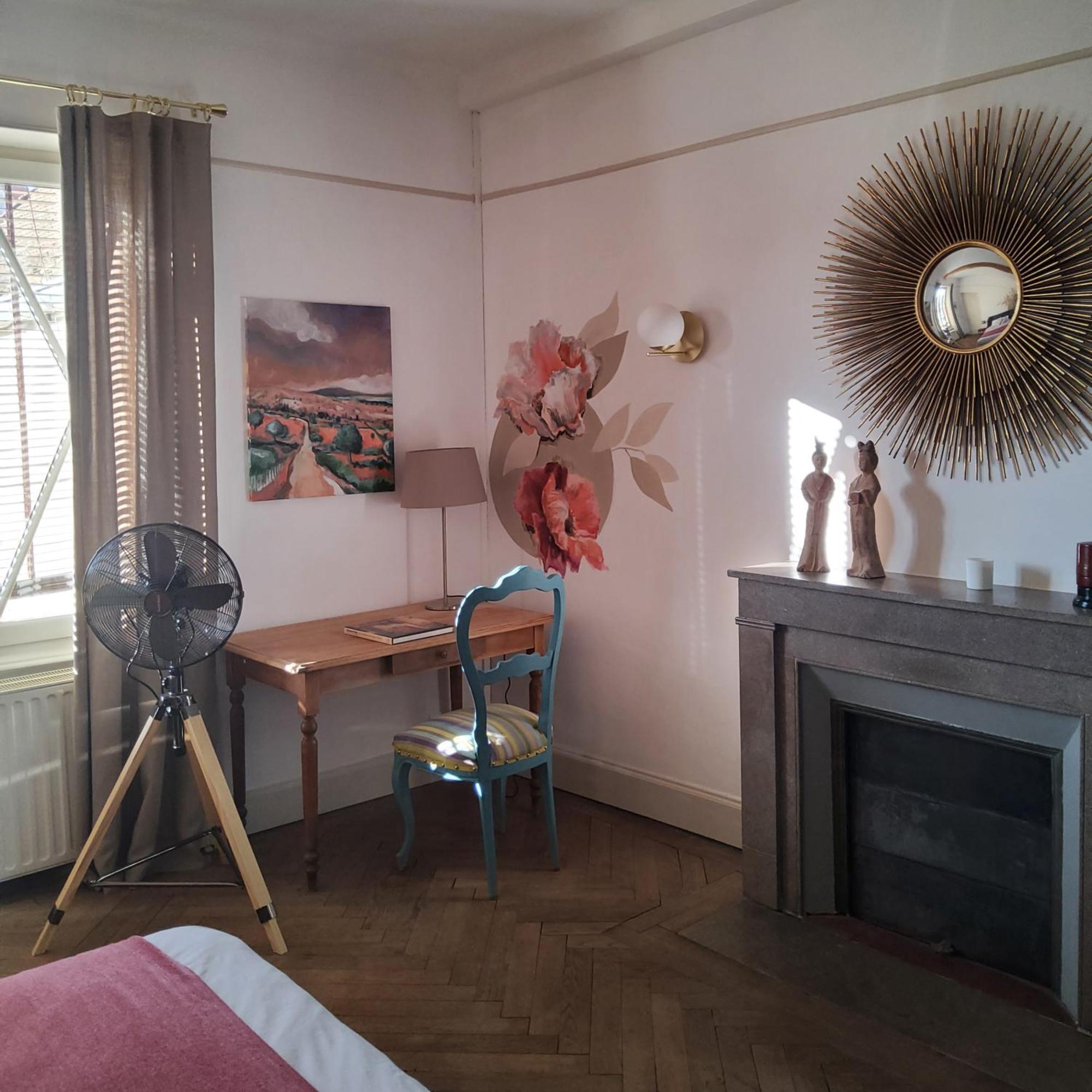 Bed and breakfast La Parenthese A Etrigny Extérieur photo